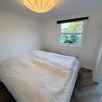 Cozy Harbor House In Nyaraló *