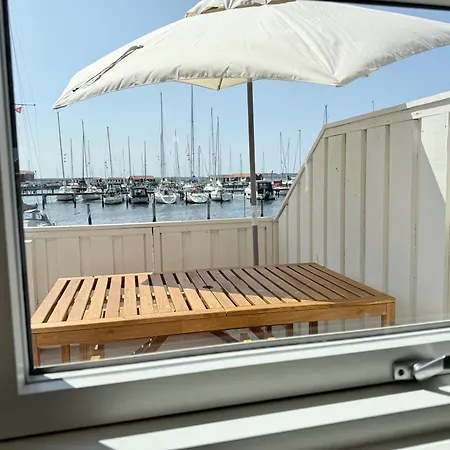 Cozy Harbor House In Nibe
